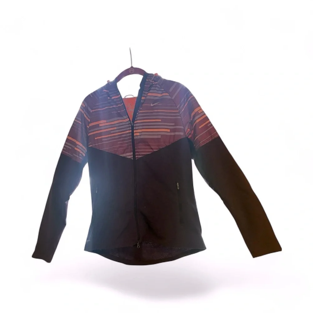 Nike Dri-FIT Orange and Burgundy Jacket Size M
